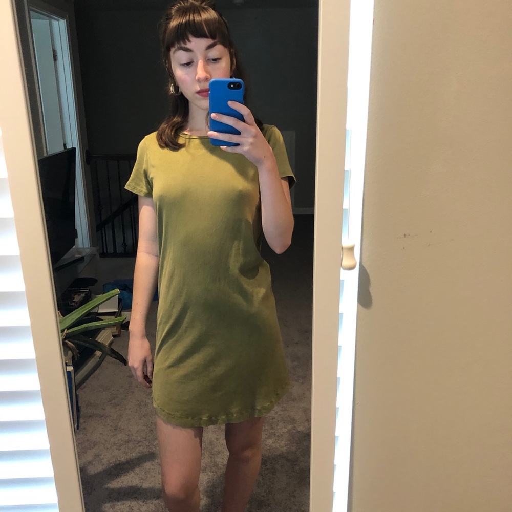 BDG Urban Outfitters green t-shirt dress